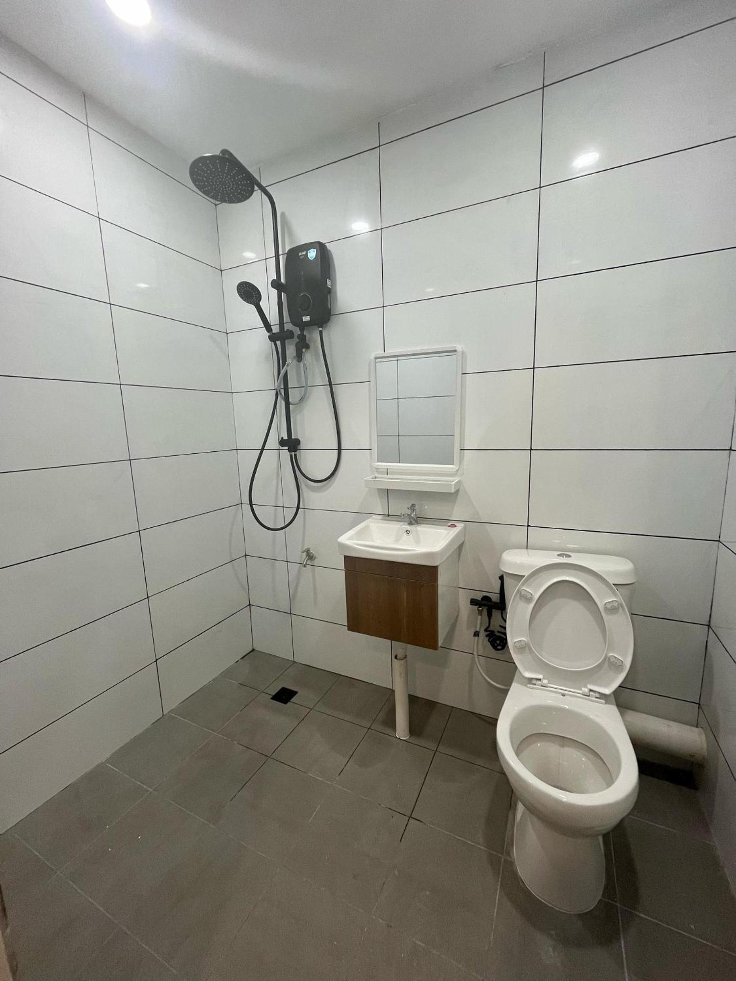 Halo Hotel Семпорна Екстериор снимка